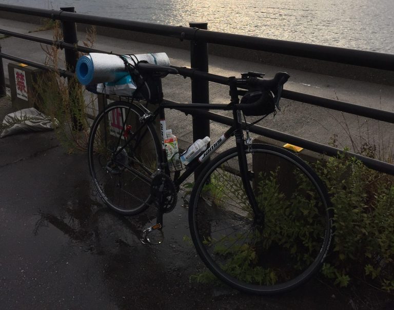 自転車 旅 持ち物